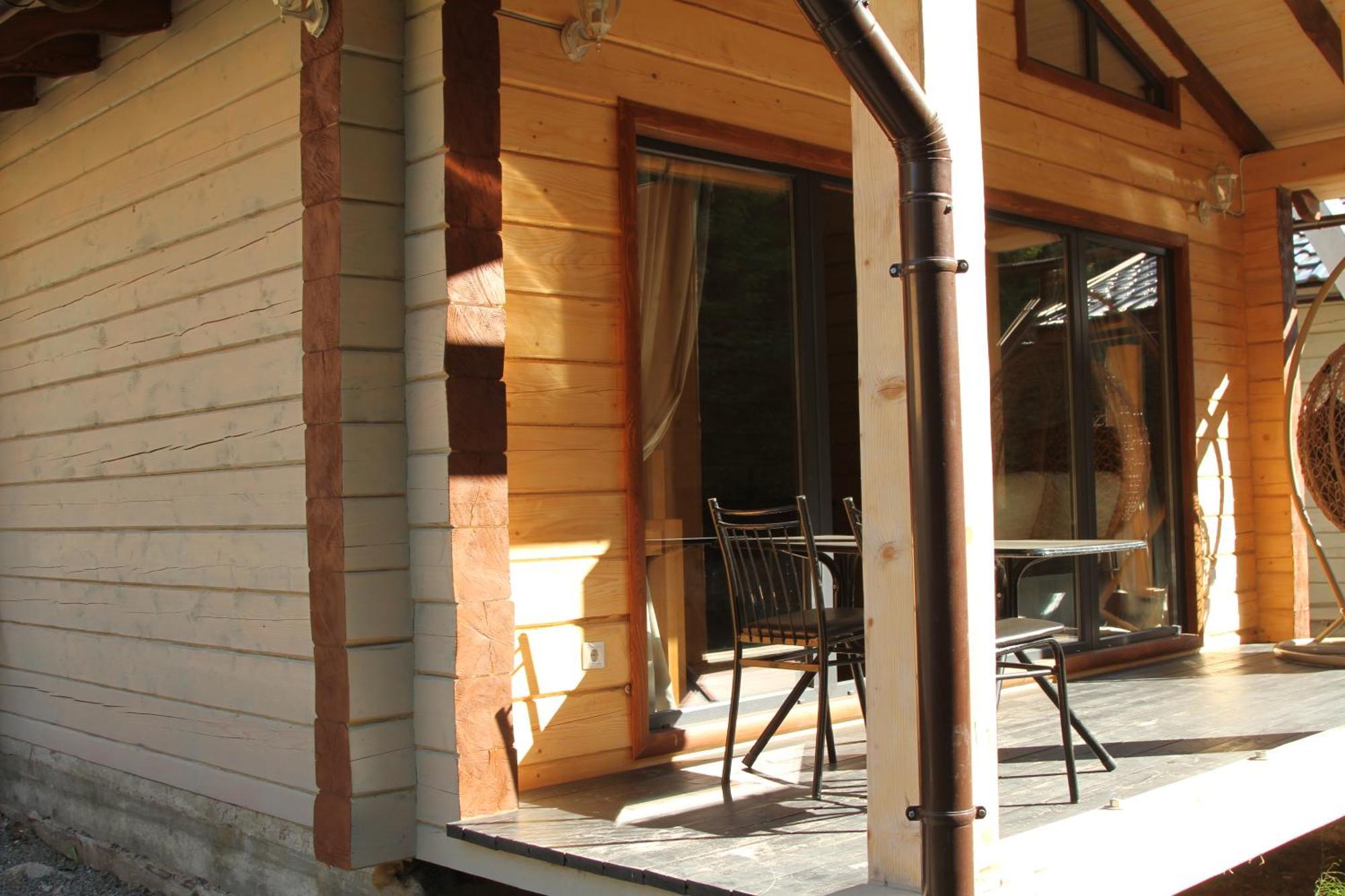Hotel Berloga-Sinevir Synevyrs'ka Polyana Phòng bức ảnh